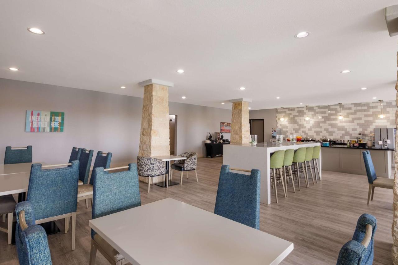 Best Western Plus Killeen - Fort Cavazos Hotel & Suites Exterior foto